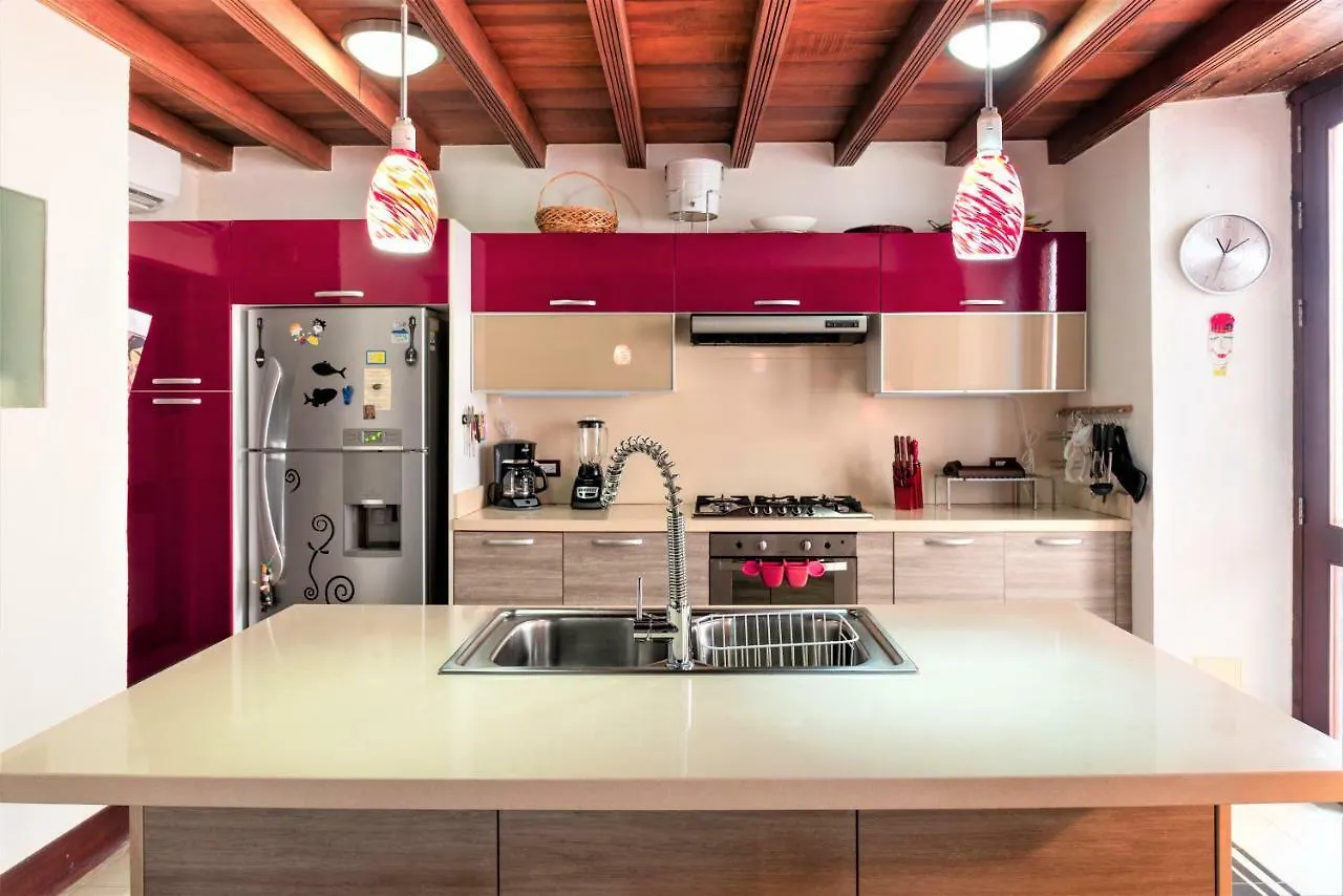 Casa San Pedro - Exclusive 3Br Colonial Apt In Centro Historico By Huespedia Cartagena